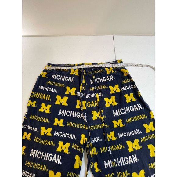 Michigan pajama pants size large bundle with reversible bag university of Michig - Picture 4 of 13
